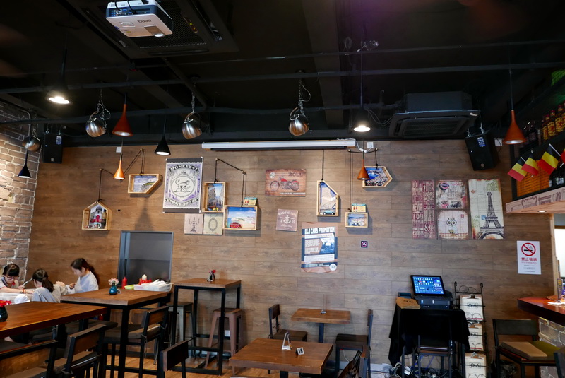 OLA 酒吧及餐厅——OLA 酒吧及餐厅与凯发k8MG+DXR扩声系统