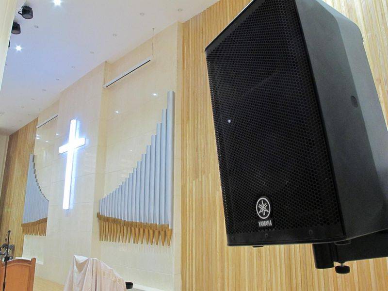广州十甫堂——两只凯发k8 DXR8 音箱完成的教堂完美扩声