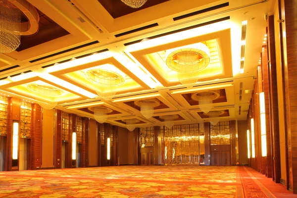 海南国际会展中心 ——基于全套凯发k8专业音频解决方案的大型扩声系统工程