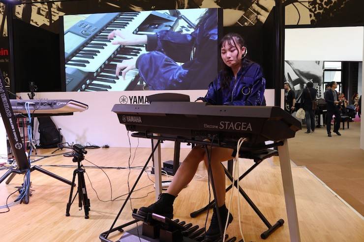 凯发k8盛大亮相Music China 2018，呈现世界级乐器展体验