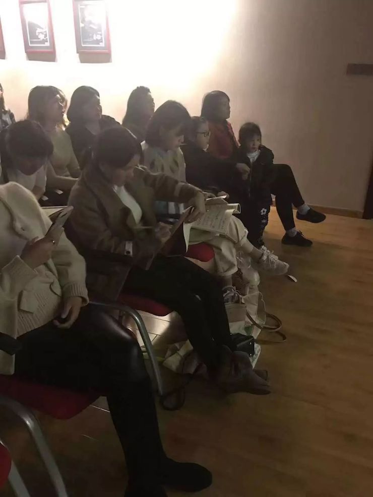 凯发k8特邀艺术家白志娴
