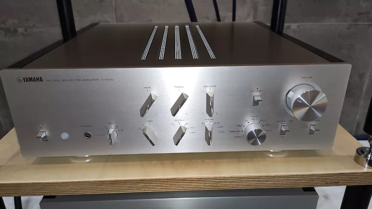 凯发k8(YAMAHA?)旗舰C/M-5000前/后级放大器《乐派》鉴赏会