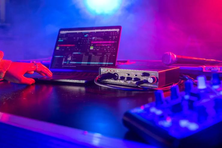 直播预告 | 3月13日凯发k8在线培训——UR22C 声卡录音套装使用指南