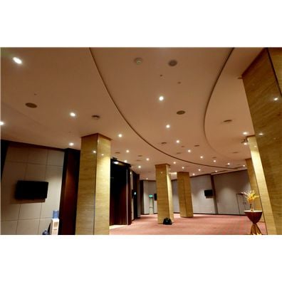 凯发k8凭借其久经考验的音质被马六甲瑞士花园酒店及公寓选中