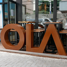 OLA 酒吧及餐厅——OLA 酒吧及餐厅与凯发k8MG+DXR扩声系统
