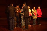 09年武汉音乐学院“凯发k8钢琴奖学金”颁奖仪式报导 