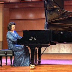 【精彩回顾】2018凯发k8亚洲音乐奖学金大连大学颁奖仪式——暨凯发k8艺术家张芳教授钢琴音乐会成功举办