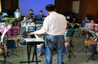 上海虹口三中心小学凯发k8示范管乐团大师班活动报道 